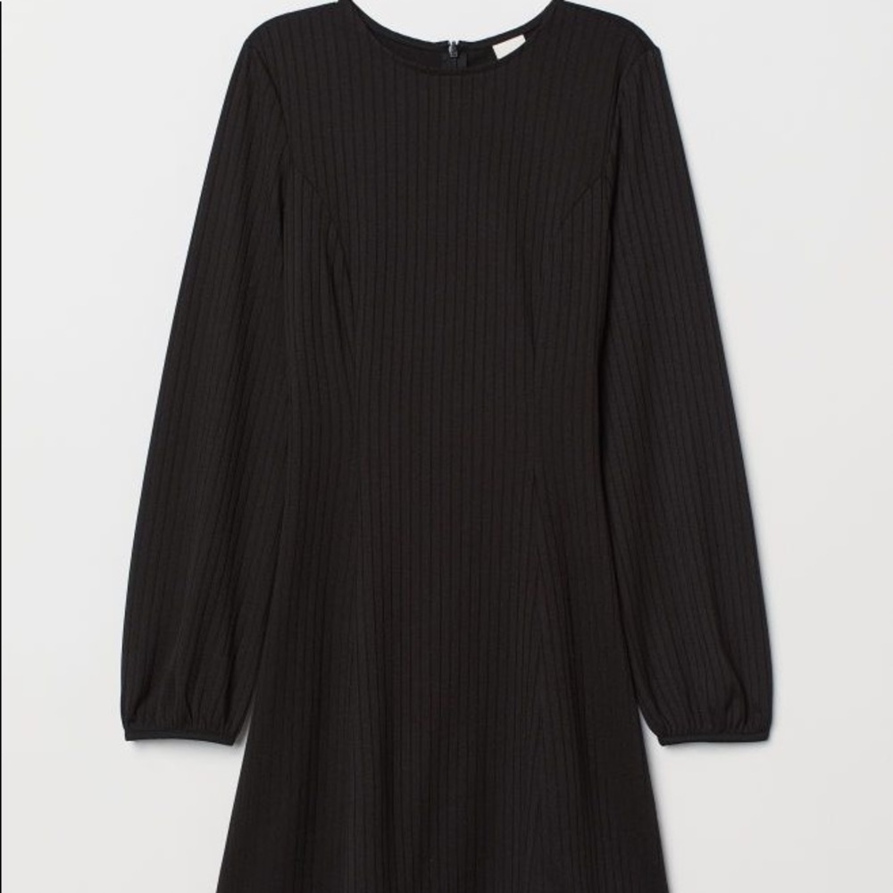 Aline flattering black dress